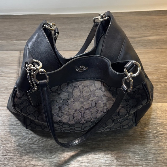 Coach Black and Gray Signature Shoulder Bag - Picture 1 of 12